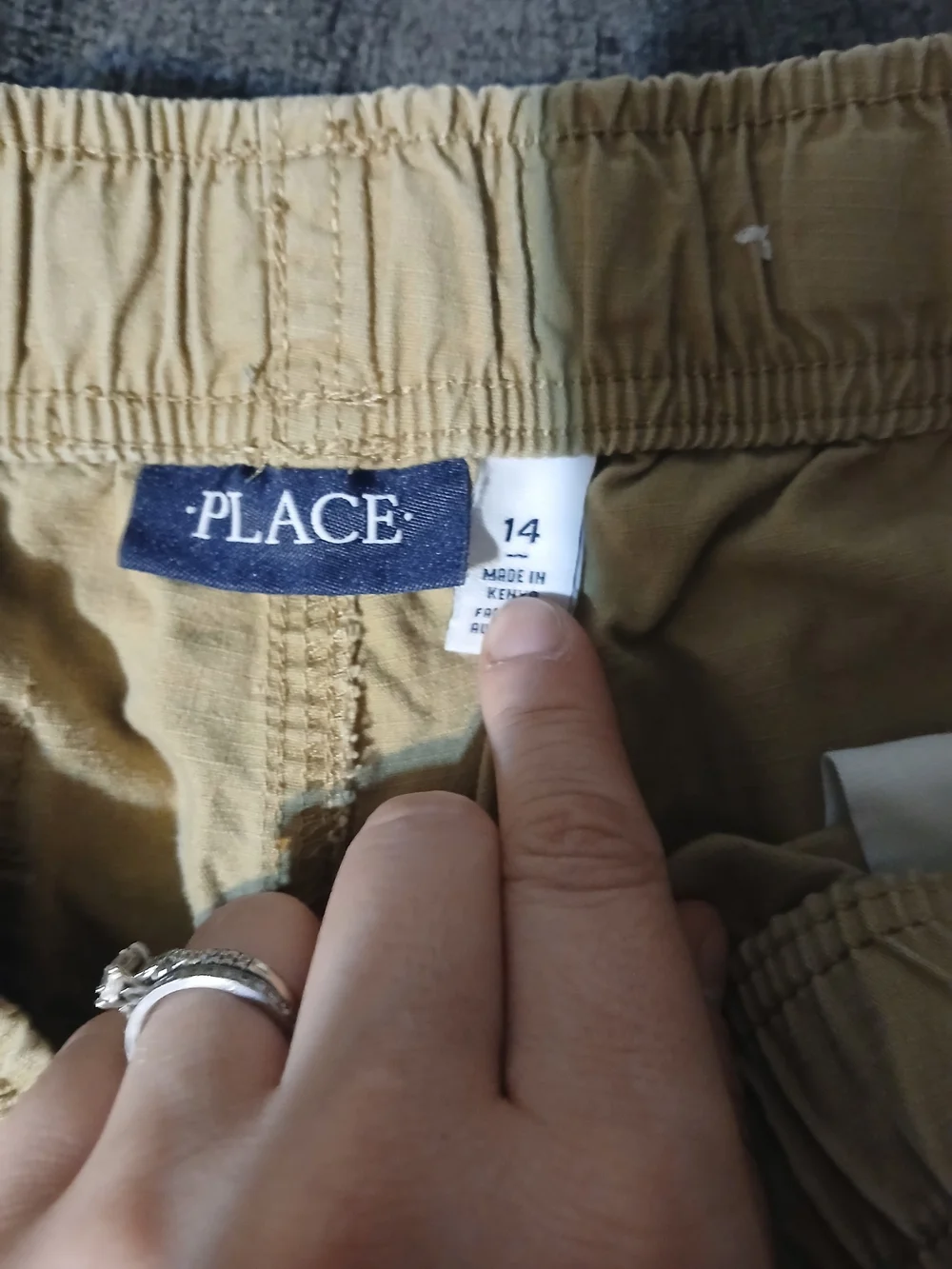 Boys Cargo Shorts in Light Khaki